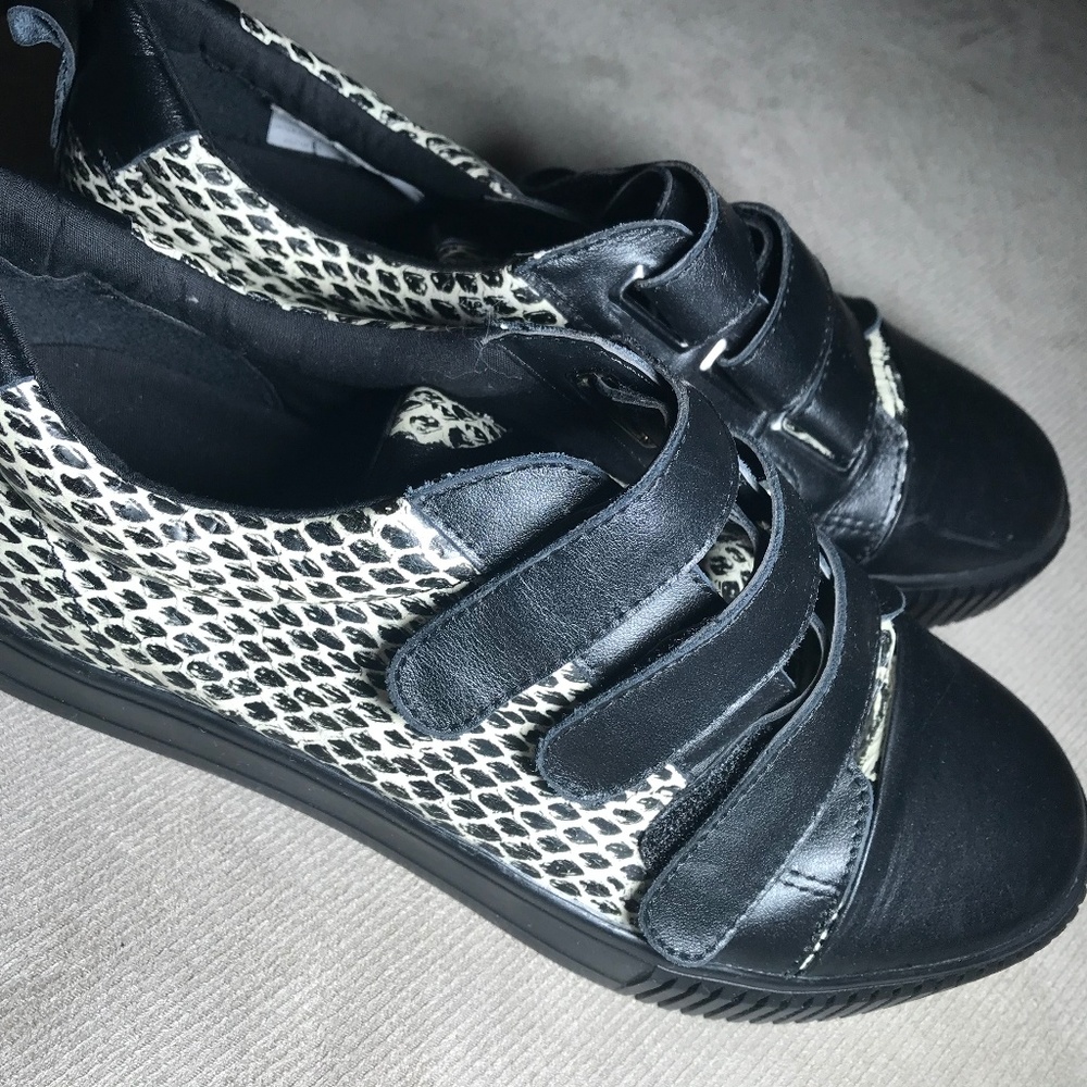 calvin klein fashion sneakers